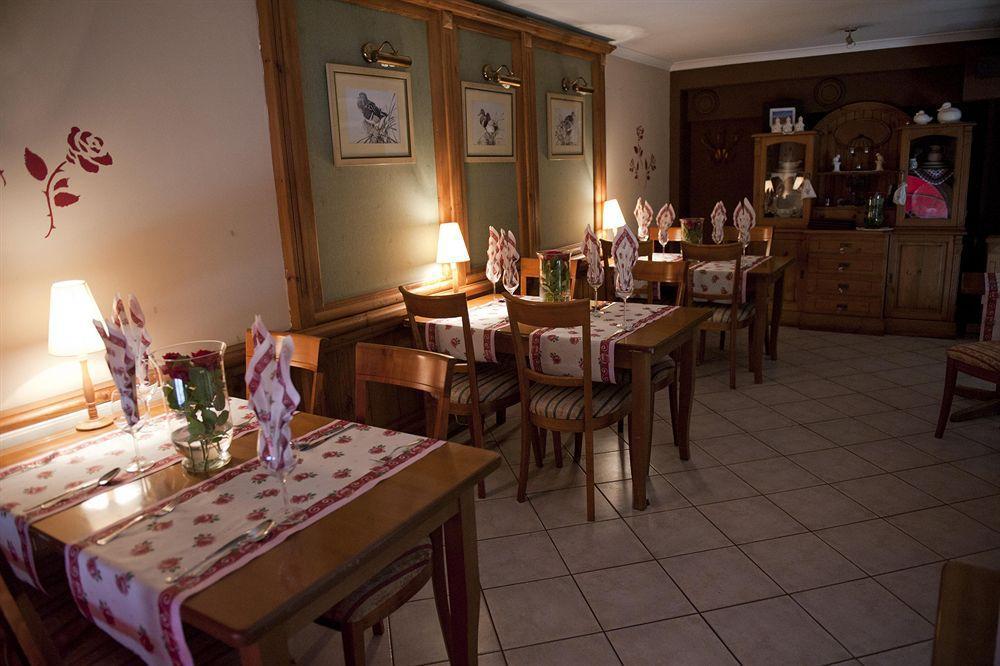 Hotel Diament Economy Гливице Экстерьер фото