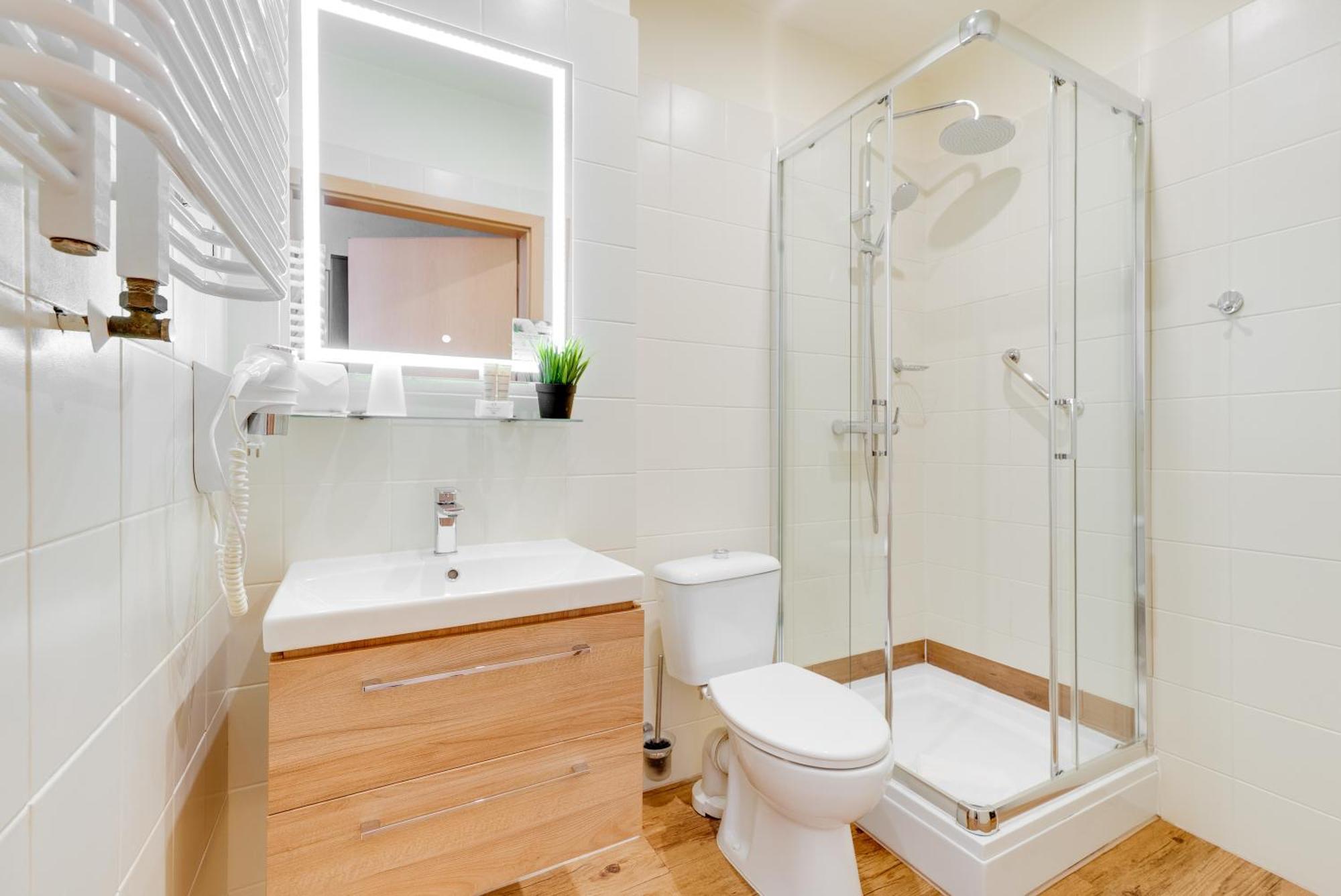 Hotel Diament Economy Гливице Экстерьер фото